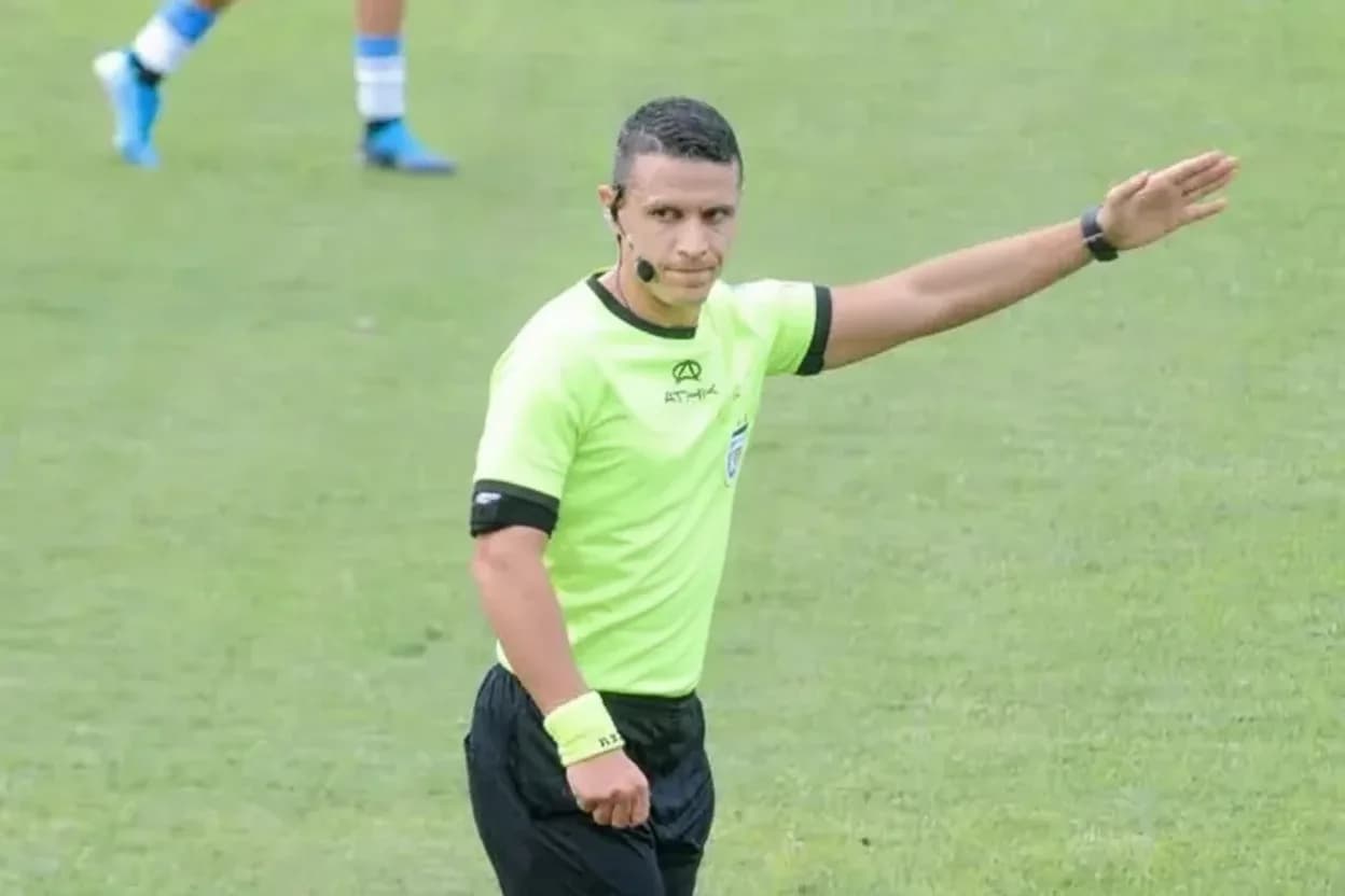 Boca - Racing ya tiene árbitro y estalló la polémica.