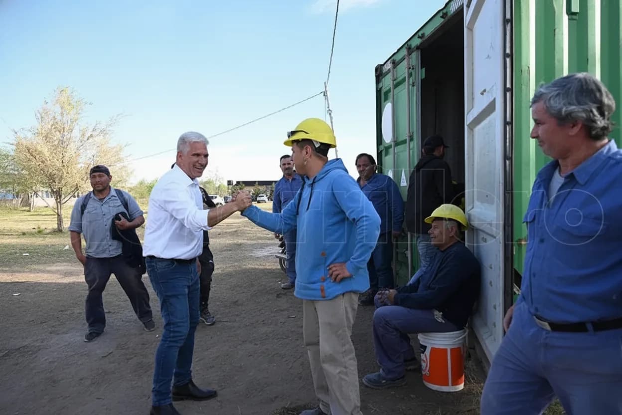 El gobernador Claudio Poggi realizó su actividad oficial este jueves en Villa Mercedes.