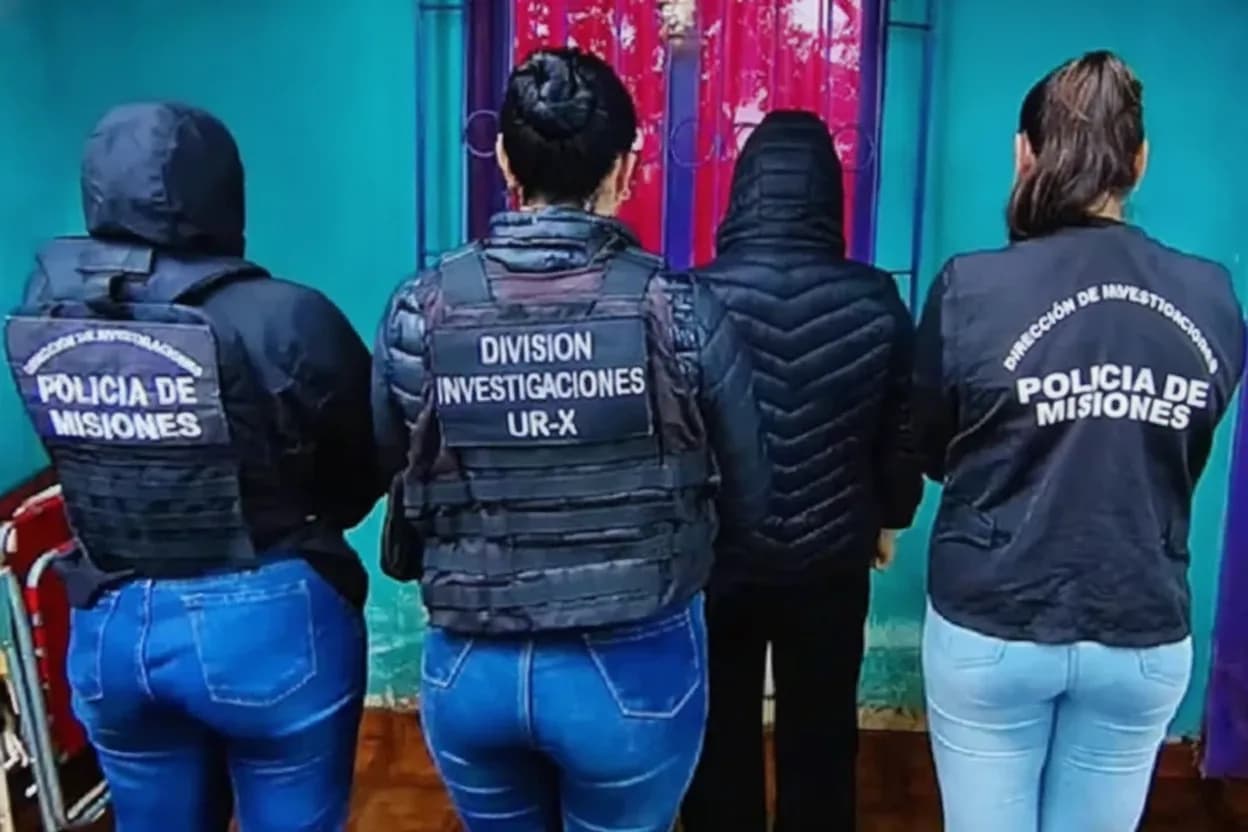Una mujer fue detenida acusada de vender por Facebook turnos falsos para hospitales y sanatorios.
