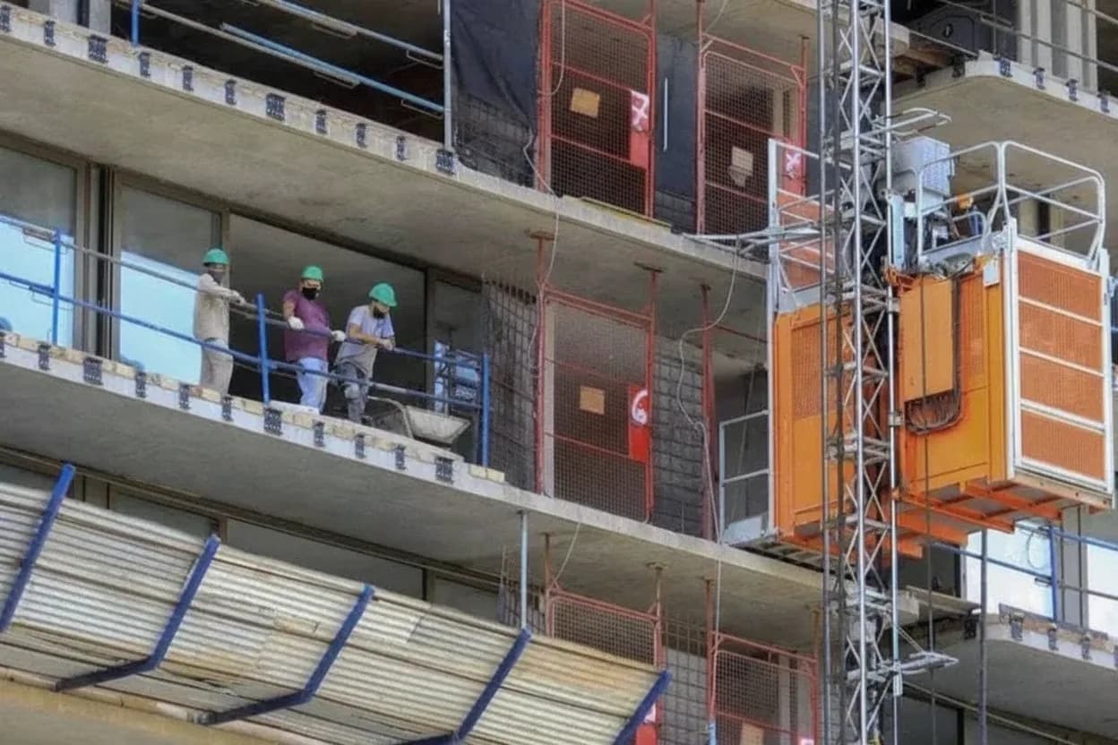 El oficialismo proyecta un descenso en los tipos de interés ante la desinflación y la expansión de préstamos habitacionales